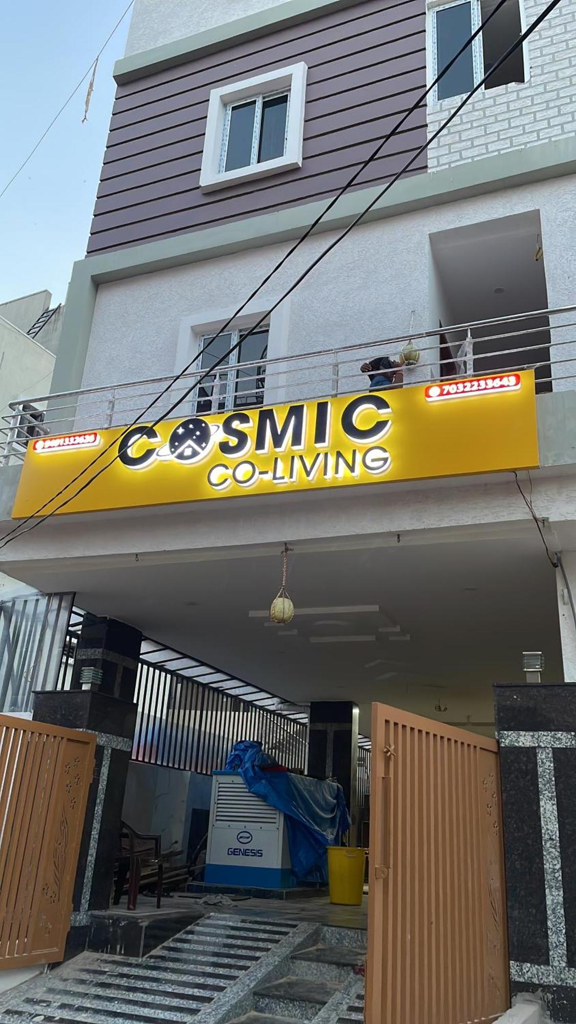 Cosmic Hotel & Guest House Gachibowli Raidurg Hyderabad Exterior photo